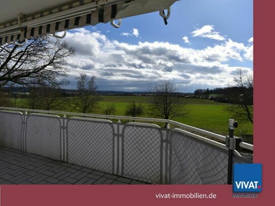 Großzügige, gut geschnittene 3ZKB mit großem Balkon und Traumaussicht! Nur 6 WE im Haus.