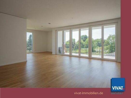 Moderne, exklusive Wohnung 4ZKB mit vielen Extras und grünem Blick! 2 TG-Stellplätze optional.