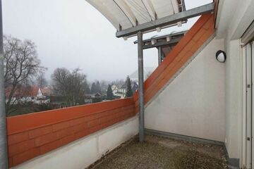 Tolle 2-Raum-Maisonette-Wohnung im Dachgeschoss mit Balkon in Marienthal