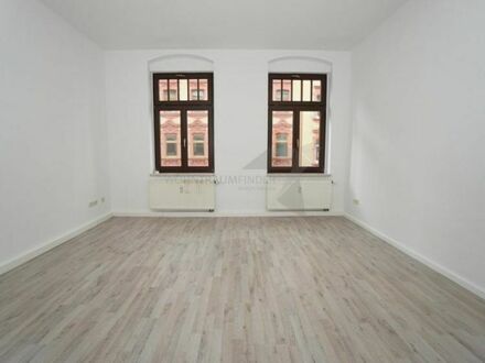 Romantische Altbau-3-Raum-Balkon-Wohnung nahe der Zwickauer Innenstadt