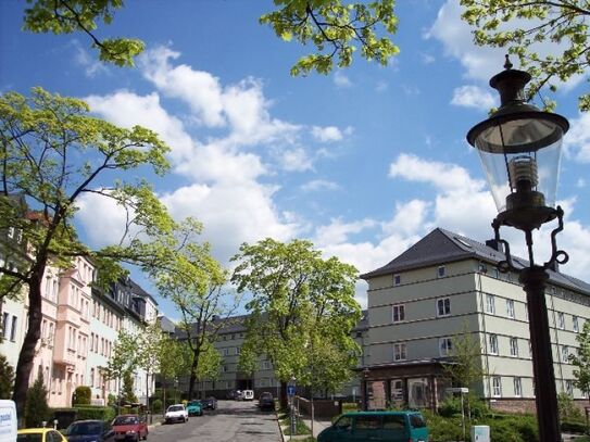 Günstige Altbauwohnung in gepflegtem Gründerzeitviertel