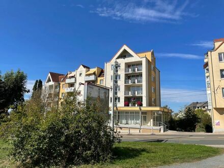 Schöne und helle 3-Zimmer-Wohnung mit Balkon, Aufzug und TG-Stellplatz zum sofortigen Bezug in Plauen zu verkaufen - Fü…