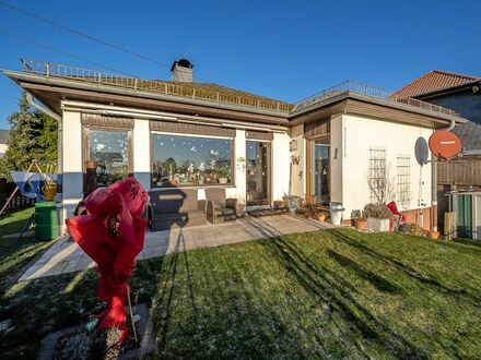 Großer Bungalow mit viel Wohnraum und Garten - Leben mitten in Horhausen