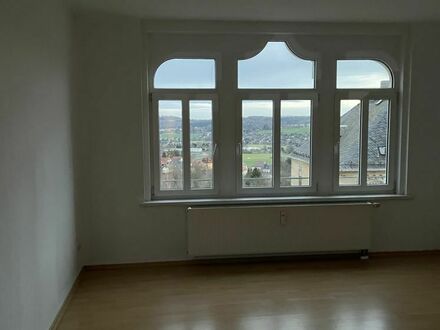 3 Raum Wohnung mit Balkon