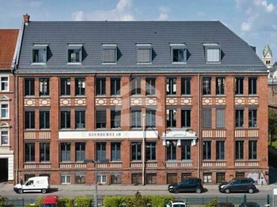 BUERO.flächen mit 215 m² im Loftstil mit Balkon in Plagwitz