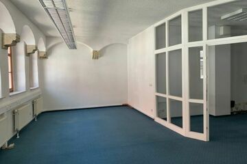 Ihre eigenen Büroflächen mitten in Freiberg* Helles Büro* 1.OG* Teeküche* 3 Zimmer* ab sofort