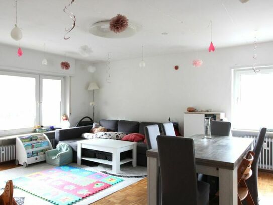 ac | Modernisierte 4-Zimmer-Wohnung mit zwei Balkonen in Speyer-West.