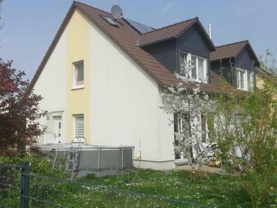 Gelegenheit auf eine gepflegte Doppelhaushälfte in gewachsener Siedlungslage von Leipzig
