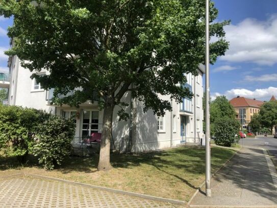 Großzügige 2-Zimmer-Wohnung in Radebeul Ost zu vermieten!