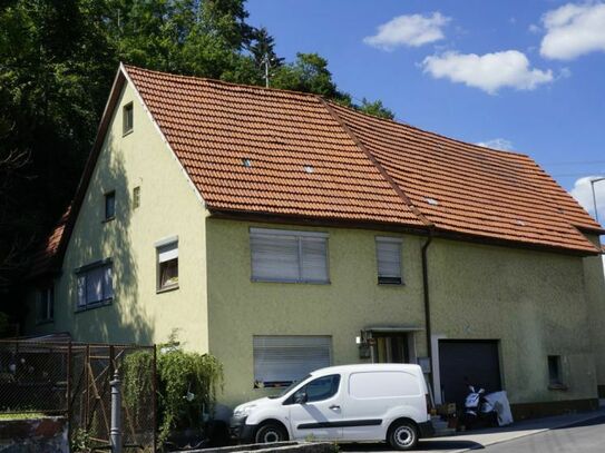 Bauernhaus mit Ausbaureserve wartet auf Sie!, Bauernhaus, Kauf, Burladingen