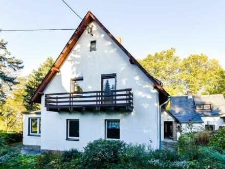 Einfamilienhaus mit Einliegerwohnung in Claußnitz