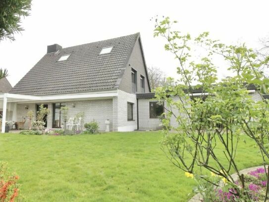 Einfamilienhaus mit eigenständigem Anbau in Rheinberg Annaberg