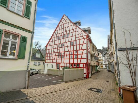 Exquisite Wohnkultur: Einzigartige Immobilie im Herzen der Limburger Altstadt