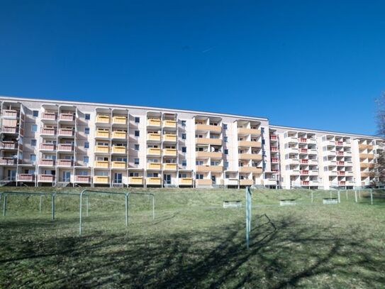 1 Raum Wohnung mit Balkon im Erdgeschoß