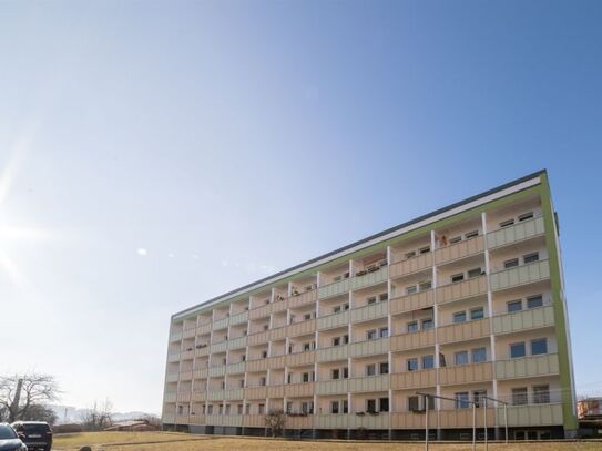 Niedliche Zweiraumwohnung mit Balkon