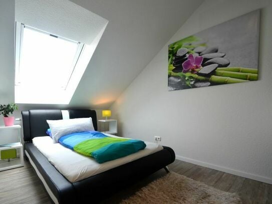 2-Zimmer-Apartment, Balkon, möbliert & ausgestattet, zentral in Raunheim