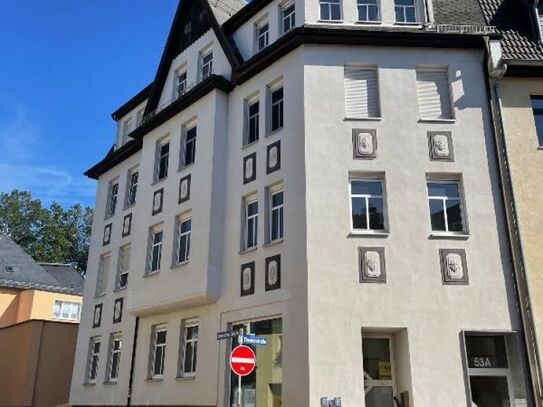 **Erstbezug nach Renovierung, 2-Raum-Wohnung mit Balkon und Stellplatz**