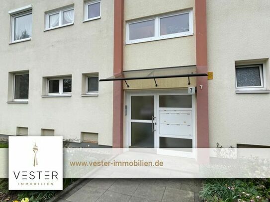 Handwerker aufgepasst: Renovierungsbedürftige EG-Wohnung in Düsseldorf Stockum am Aquazoo zum Kauf