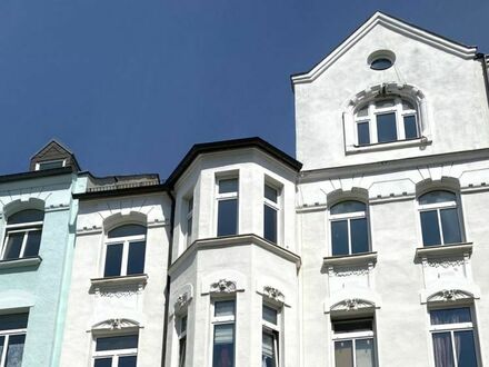 Vermietet 3-Zimmer-Wohnung, 2.OG, Bad mit Fenster, ca. 10 min zu Fuß zur Innenstadt