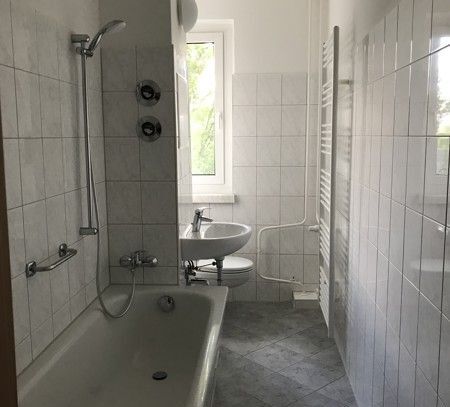 2-zimmer-etagenwohnung-zur-miete-in-berlin-biesdorf
