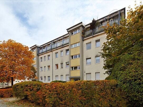 2,5-zimmer-etagenwohnung-mit-balkon-zur-miete-in-berlin-zehlendorf