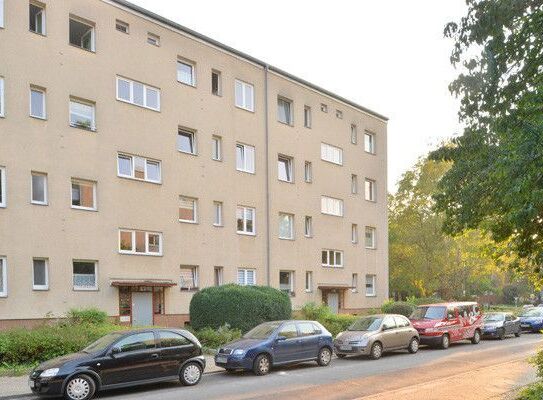 2,5-zimmer-etagenwohnung-mit-balkon-zur-miete-in-berlin-steglitz