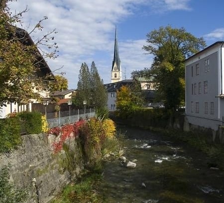 - Baugrund für Einfamilien- oder Doppelhaus -