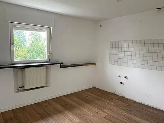 Schöne Dachgeschosswohnung in ruhiger Lage..