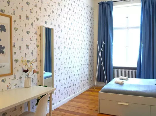 Lovely & great studio close to city center