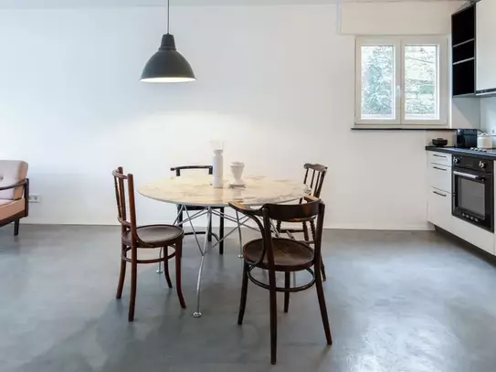 Wonderful, new suite located in Stuttgart, Stuttgart - Amsterdam Apartments for Rent