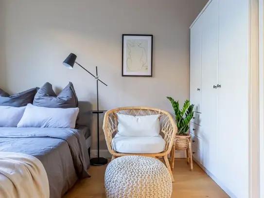 Perfect Studio Apartment in the CITY CENTER - great for expats, Dusseldorf - Amsterdam Apartments for Rent