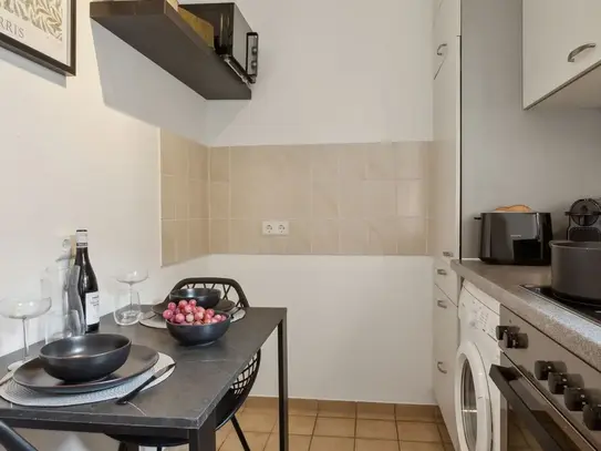 Central & Stylish 1-Bedroom Apartment Next to Lörrach Main Station, close to Basel