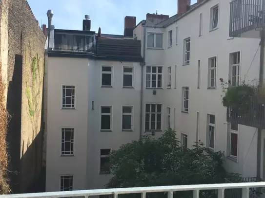 Beautiful 1 room apartment with balcony in Kreuzberg, Berlin - Amsterdam Apartments for Rent