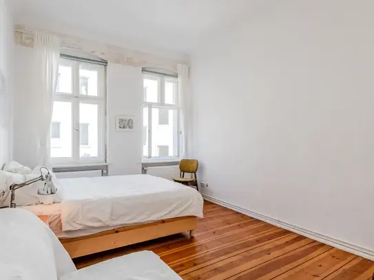 Beautiful 2 rooms Altbau flat in Neukölln/weserkiez with balcony, near canal, Berlin - Amsterdam Apartments for Rent