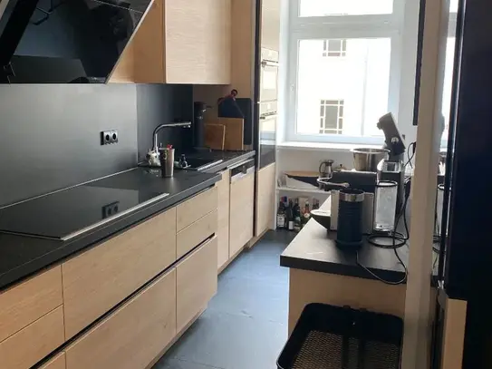 Bright 1 br apt. with high tech, gym equipment and art, Berlin - Amsterdam Apartments for Rent