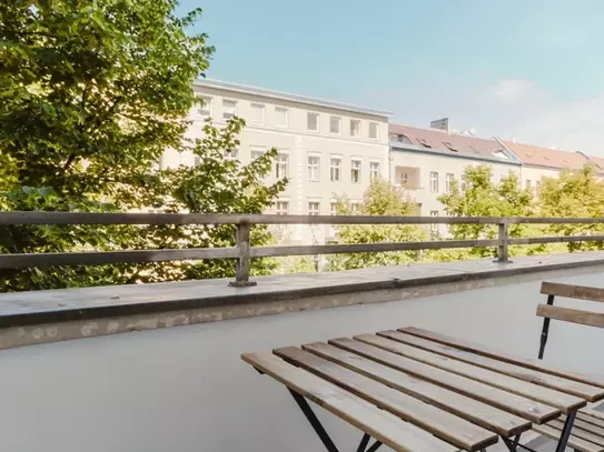 Neukölln, Balcony & Washer