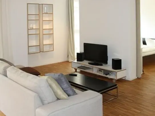 Calm Studio Suite in Friedrichshain (Single space divided by screen), Berlin - Amsterdam Apartments for Rent