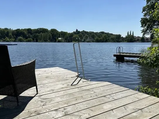 Wohnen direkt am See | Balkon mit Blick auf den Schulsee | Steg zum Baden | 2-Zimmer