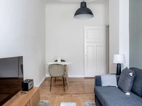 Beautiful fully furnished 2-room apartment directly on Boxhagener Platz, Berlin - Amsterdam Apartments for Rent