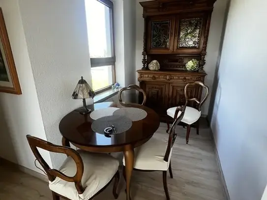 High-quality furnished, spacious 2-room flat with underground parking space in Nuremberg – euhabitat