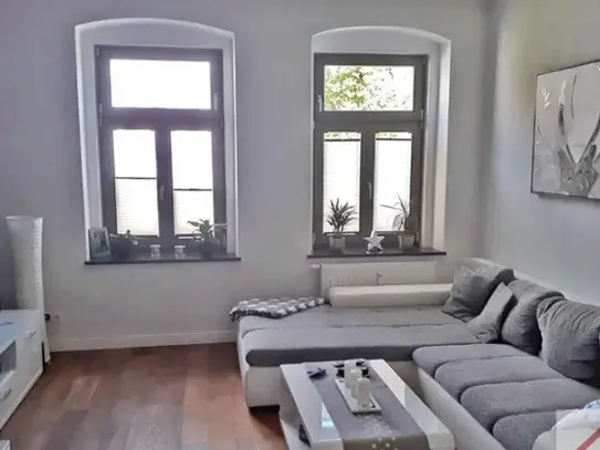 * Gartenstraße * Sanierter Altbau * Balkon * Tageslichtbad mit Wanne, Keller *