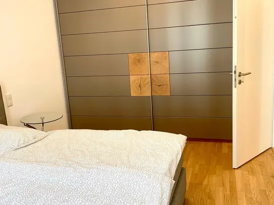 Gorgeous, modern suite in quiet street, Berlin