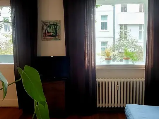 2-Room-Apartment with balcony in Schöneberg, Berlin - Amsterdam Apartments for Rent