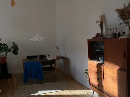 Sunny & Quiet | Short Term | 2-Rooms, Berlin - Amsterdam Apartments for Rent