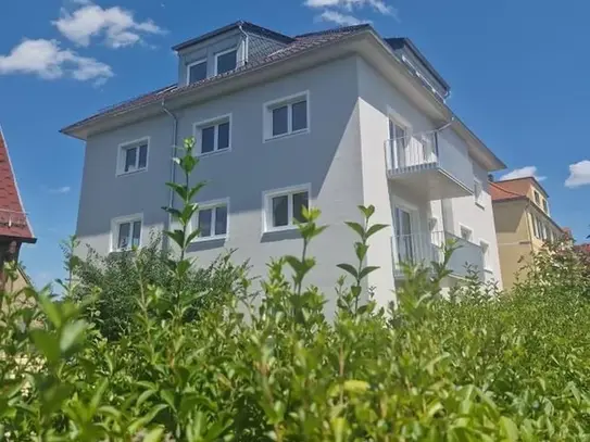 Bemerkenswerte Neubauwohnung, Balkon, FuÃbodenheizung, ruhige Umgebung!