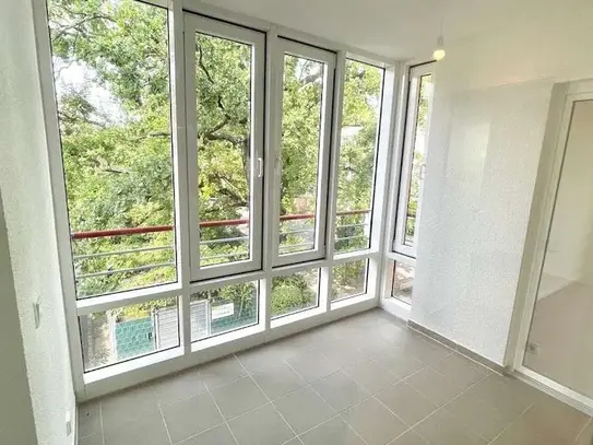 WBS mit besonderem Wohnbedarf - 3 Zimmer Wohnung mit Balkon und Loggia!