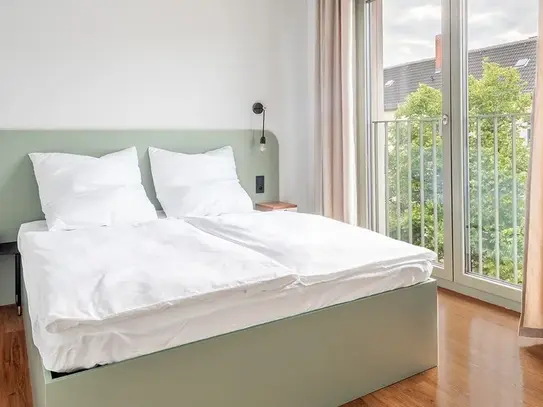 Serviced Apartments - Fir Superior Balcony Apartment, Berlin - Amsterdam Apartments for Rent