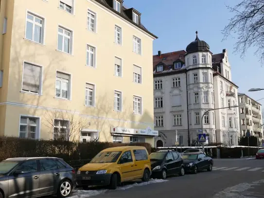 Homely single bedroom near the Maillingerstraße metro