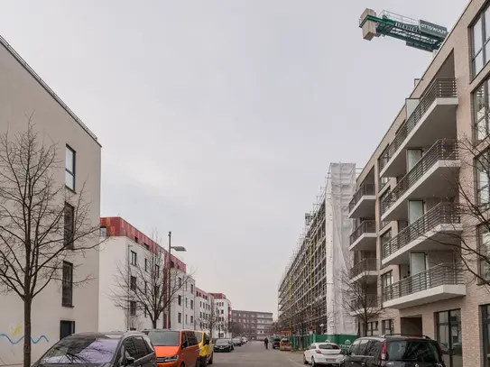 Urban living: Nice & spacious flat with car parking