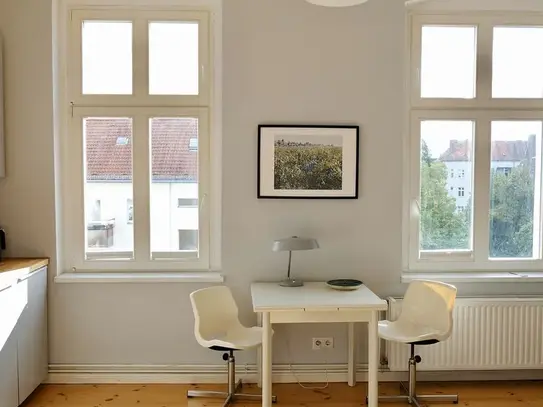 Sunny and spacious apartment in Kreuzkölln /Friedelstrasse, Berlin - Amsterdam Apartments for Rent